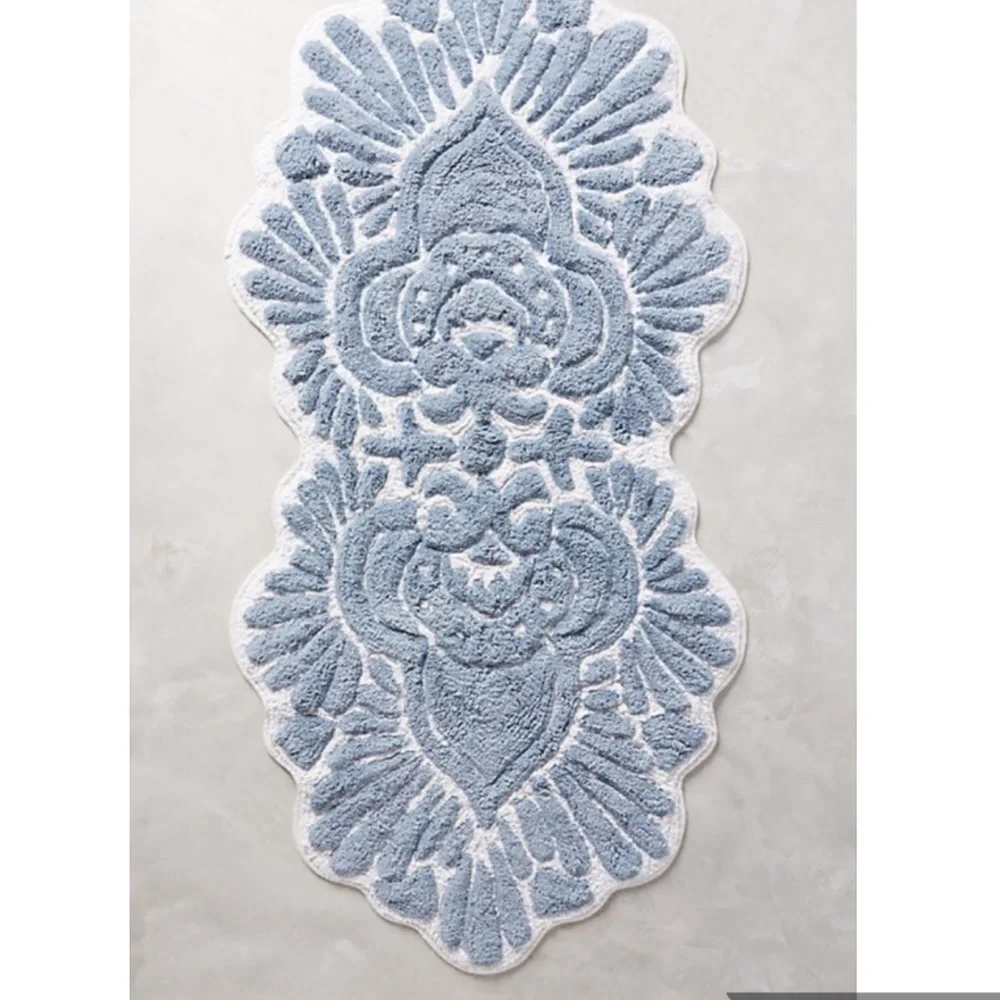 Anthropologie riviera bath mat new long